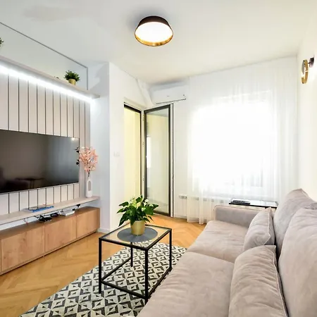 Filip Appartement *